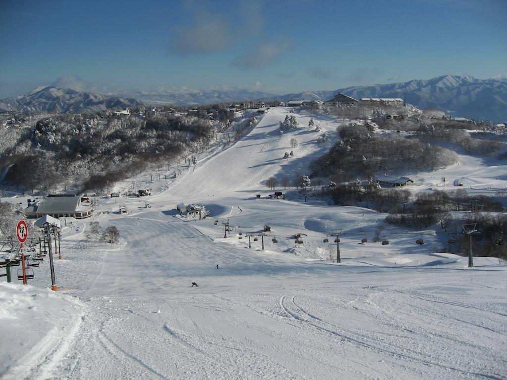 飯山市 アルプバッハ斑尾ヴィラ エクステリア 写真